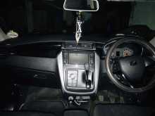 https://riyasewana.com/uploads/mahindra-kuv-100-227311422092.jpg