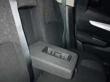 https://riyasewana.com/uploads/mahindra-kuv-100-227311522523.jpg