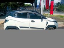 Mahindra KUV 100 2022 SUV