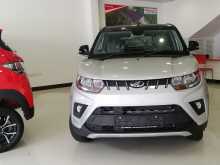 https://riyasewana.com/uploads/mahindra-kuv-198573542.jpg