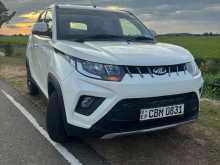 Mahindra KUV 2022 SUV