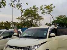 Mahindra KUV 100 2022 SUV