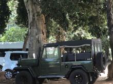 https://riyasewana.com/uploads/mahindra-mahe-2921184624871.jpg