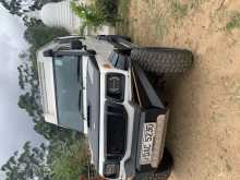 https://riyasewana.com/uploads/mahindra-mahendra-bolero-181144154132.jpg