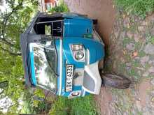https://riyasewana.com/uploads/mahindra-mahindra-12949404352.jpg