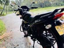 https://riyasewana.com/uploads/mahindra-mahindra-237344722283.jpg
