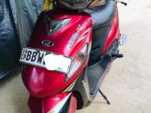 https://riyasewana.com/uploads/mahindra-mahindra-249520122412.jpg