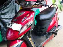 https://riyasewana.com/uploads/mahindra-mahindra-249520122853.jpg