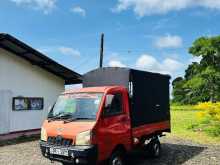 https://riyasewana.com/uploads/mahindra-mahindra-281110084152.jpg