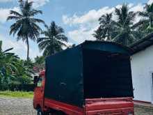 https://riyasewana.com/uploads/mahindra-mahindra-5813184882.jpg