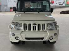 https://riyasewana.com/uploads/mahindra-mahindra-bolero-18104908416.jpg