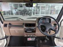 https://riyasewana.com/uploads/mahindra-mahindra-bolero-18104908502.jpg