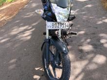 Mahindra Centuro 2016 Motorbike