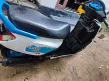 Mahindra Gusto 125 2016 Motorbike