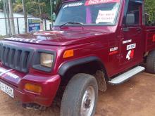 Mahindra Maxi Trak 2011 Pickup