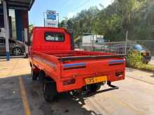 https://riyasewana.com/uploads/mahindra-maximo-2012-3023411612752.jpg