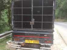 https://riyasewana.com/uploads/mahindra-maximo-68074222152.jpg