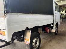 https://riyasewana.com/uploads/mahindra-maximo-plus-2015-612052812474.jpg