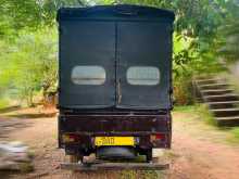 https://riyasewana.com/uploads/mahindra-maxximo-plus-2015-1313180312143.jpg