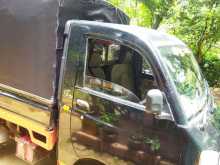 Mahindra Mexsimo 2011 Lorry