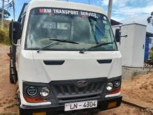 Mahindra Optimo 2012 Lorry