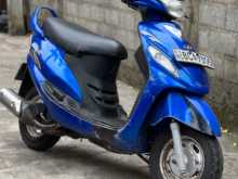 Mahindra Rodeo 2015 Motorbike