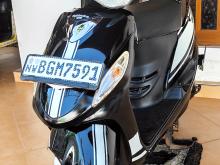 https://riyasewana.com/uploads/mahindra-rodeo-uzo-1010155719285.jpg