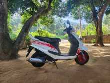 Mahindra Rodeo Uzo 125 2015 Motorbike
