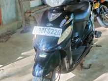 https://riyasewana.com/uploads/mahindra-rz-414055613143.jpg