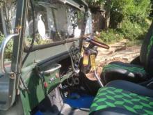 https://riyasewana.com/uploads/mahindra-safahri-1988-9910541215163.jpg