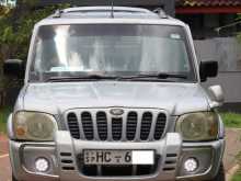 Mahindra Scorpio GLX 2003 SUV