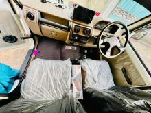 https://riyasewana.com/uploads/mahindra-spot-edition-41916326214.jpg