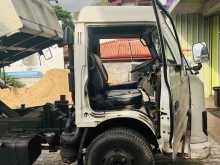 https://riyasewana.com/uploads/mahindra-tipper-228175722322.jpg