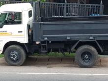 Mahindra Tipper 2017 Lorry
