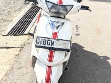 Mahindra Uzo 125 2018 Motorbike