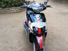 Mahindra Uzo 125 2016 Motorbike