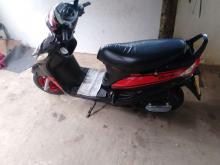 https://riyasewana.com/uploads/mahindra-uzo-125-242223016435.jpg