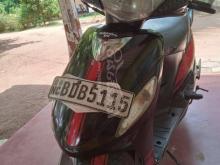 Mahindra Uzo125 2015 Motorbike