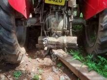 https://riyasewana.com/uploads/massey-ferguson-1234-1985-281253131211192.jpg