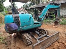 https://riyasewana.com/uploads/massey-ferguson-135-201921386275.jpg