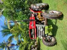 https://riyasewana.com/uploads/massey-ferguson-135-272055004423.jpg