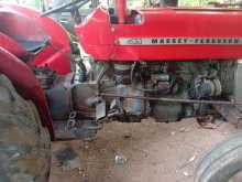 https://riyasewana.com/uploads/massey-ferguson-135-27805494323.jpg