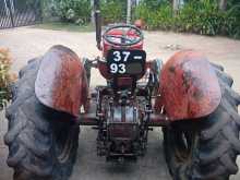 https://riyasewana.com/uploads/massey-ferguson-135-41815154682.jpg