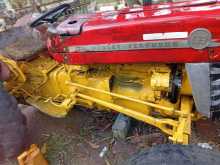 https://riyasewana.com/uploads/massey-ferguson-135-8810154352.jpg