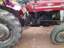 https://riyasewana.com/uploads/massey-ferguson-135-dl-141154724781.jpg
