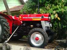 https://riyasewana.com/uploads/massey-ferguson-135-dl-191201184522.jpg