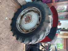 https://riyasewana.com/uploads/massey-ferguson-135-dl-1988-279594612623.jpg
