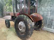 https://riyasewana.com/uploads/massey-ferguson-135-tractor-2215105322683.jpg