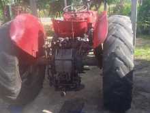 https://riyasewana.com/uploads/massey-ferguson-135d-25-28917354422.jpg