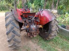 https://riyasewana.com/uploads/massey-ferguson-135dl-221629126565.jpg